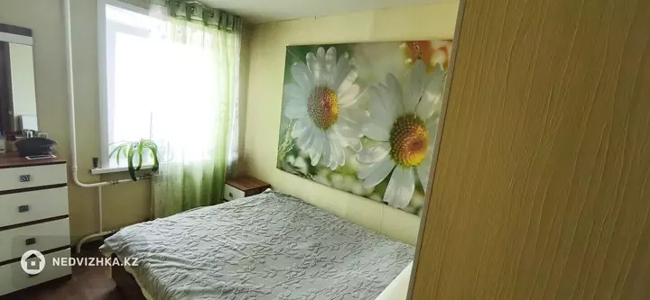 3-комнатная квартира, этаж 5 из 6, 63 м², фотография 3
