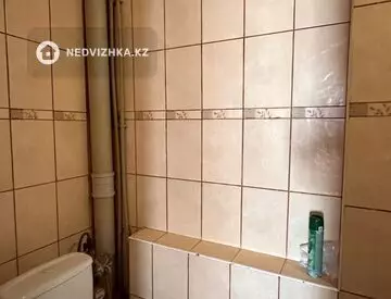 4-комнатная квартира, этаж 4 из 5, 106 м², миниатюра 11