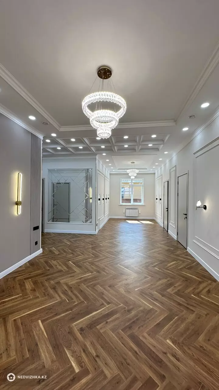 4-комнатный дом, 4 соток, 140 м², фотография 3