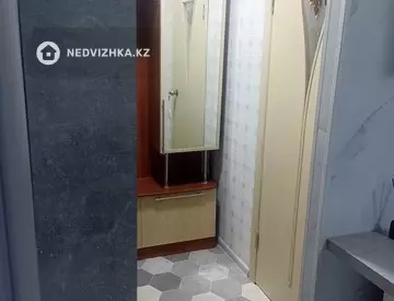 1-комнатная квартира, этаж 5 из 5, 30 м², миниатюра 11