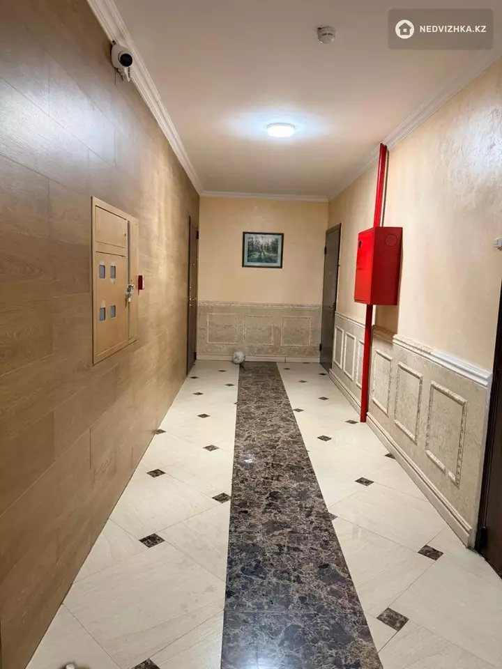 1-комнатная квартира, этаж 1 из 10, 23 м², фотография 3