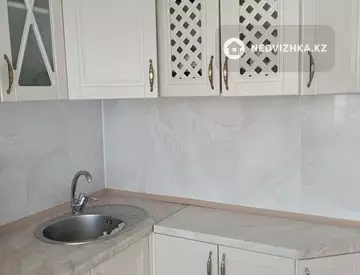 2-комнатная квартира, этаж 4 из 5, 54 м²