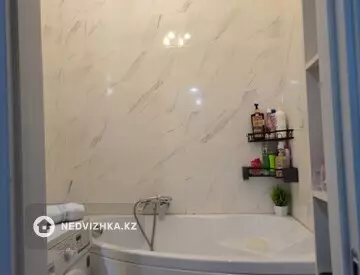 1-комнатная квартира, этаж 4 из 9, 70 м²