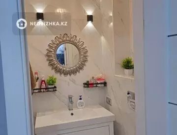 1-комнатная квартира, этаж 4 из 9, 70 м²