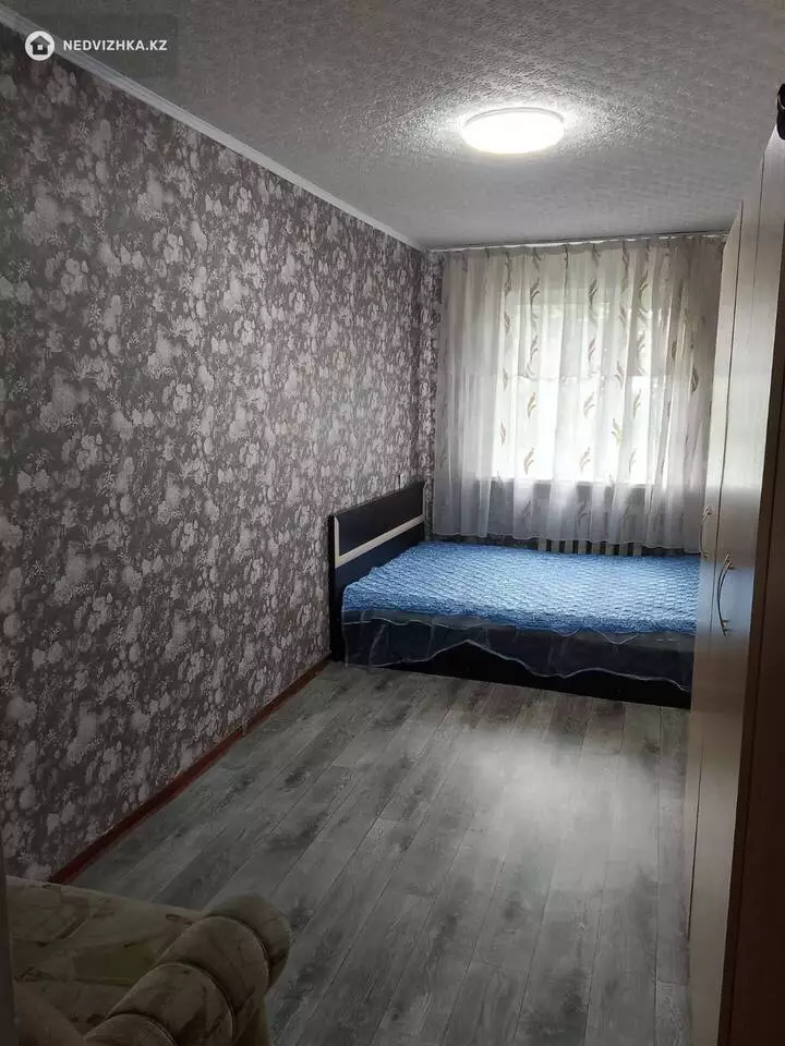 2-комнатная квартира, этаж 4 из 5, 44 м², фотография 5