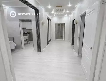 4-комнатный дом, 8 соток, 150 м²