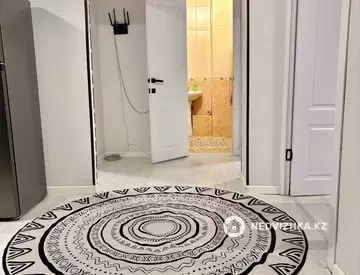 3-комнатная квартира, этаж 2 из 5, 77 м², Посуточно, миниатюра 5