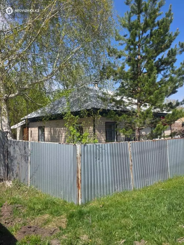 2-комнатный дом, 18 соток, 60 м², фотография 2