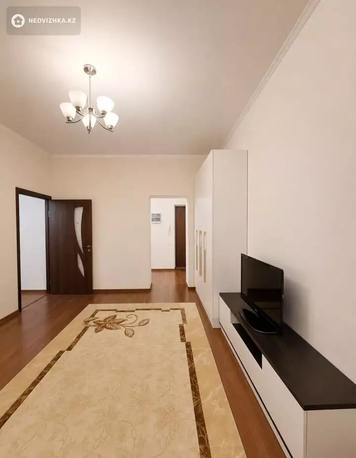 1-комнатная квартира, этаж 1 из 19, 40 м², фотография 2