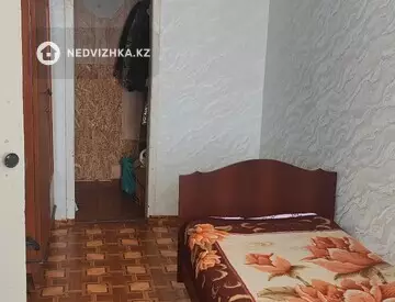 2-комнатная квартира, этаж 4 из 4, 42 м², миниатюра 8