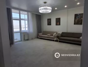 3-комнатная квартира, этаж 11 из 12, 101 м², миниатюра 2