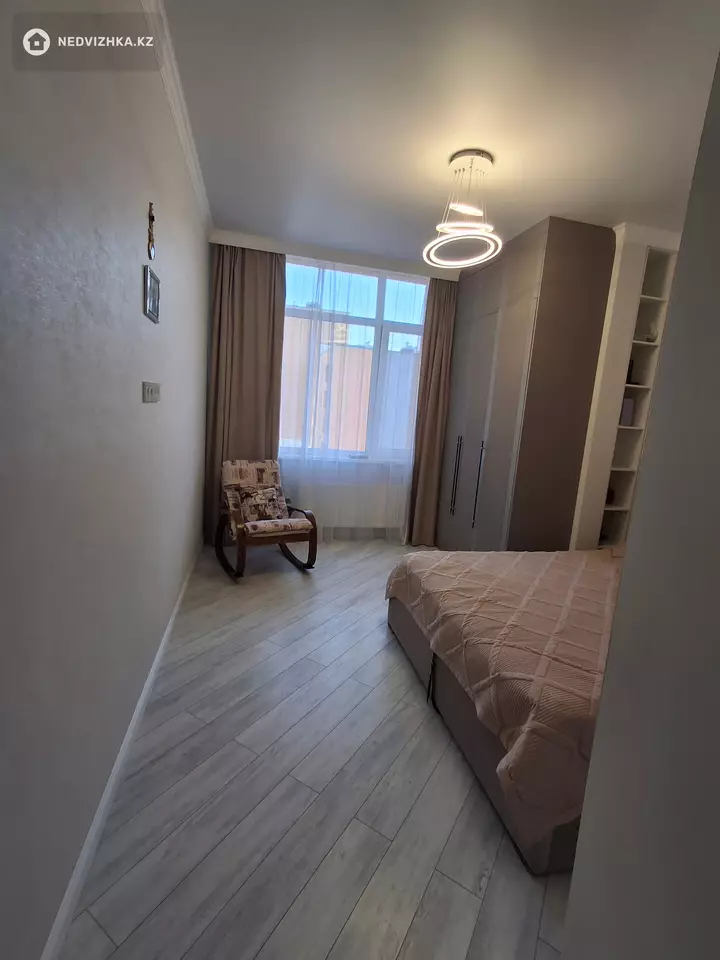 3-комнатная квартира, этаж 11 из 12, 101 м², фотография 5