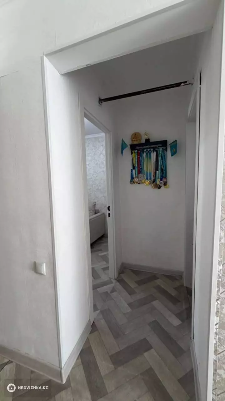 3-комнатная квартира, этаж 3 из 5, 68 м², фотография 4