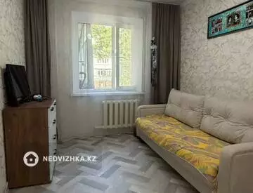 3-комнатная квартира, этаж 3 из 5, 68 м², миниатюра 8