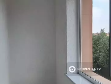 1-комнатная квартира, этаж 2 из 14, 46 м²