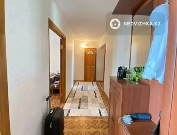 4-комнатная квартира, этаж 9 из 9, 77 м², миниатюра 9