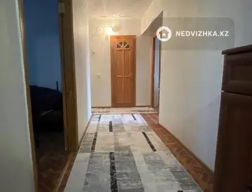 4-комнатная квартира, этаж 9 из 9, 77 м², миниатюра 12