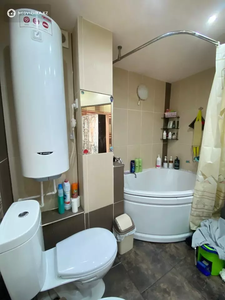 4-комнатная квартира, этаж 8 из 9, 77 м², фотография 3