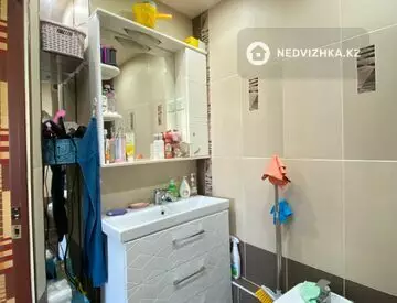 4-комнатная квартира, этаж 8 из 9, 77 м², миниатюра 7