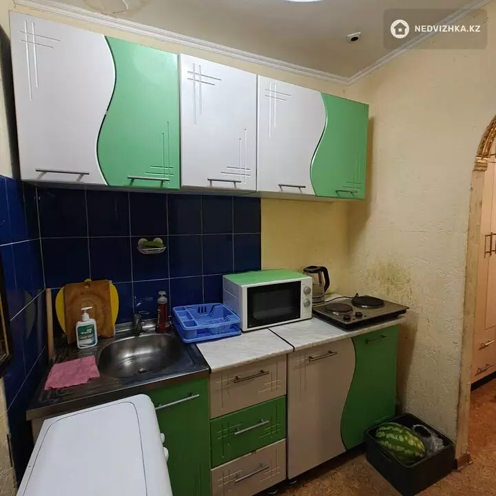 1-комнатная квартира, этаж 3 из 4, 19 м², фотография 4