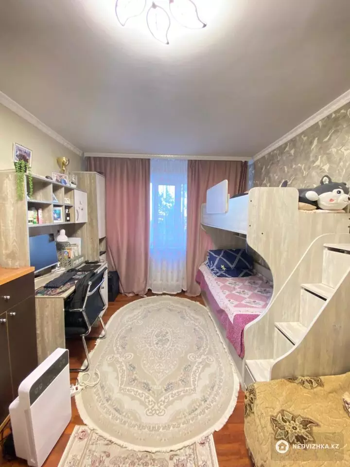 3-комнатная квартира, этаж 7 из 9, 68 м², фотография 2