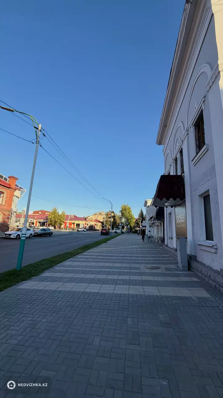 2-комнатная квартира, этаж 2 из 5, 44 м², фотография 2