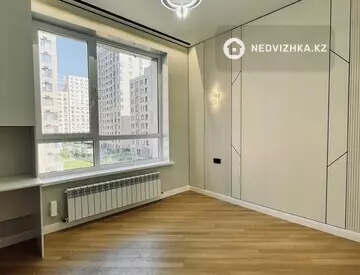 3-комнатная квартира, этаж 4 из 16, 71 м², миниатюра 8