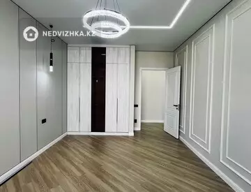 3-комнатная квартира, этаж 4 из 16, 71 м², миниатюра 9