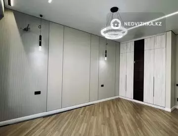 3-комнатная квартира, этаж 4 из 16, 71 м², миниатюра 10