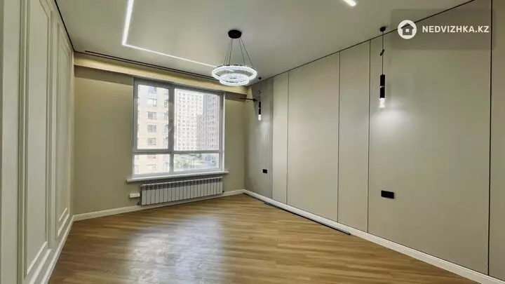 3-комнатная квартира, этаж 4 из 16, 71 м², фотография 4