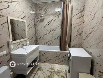 2-комнатная квартира, этаж 2 из 5, 64 м², миниатюра 11