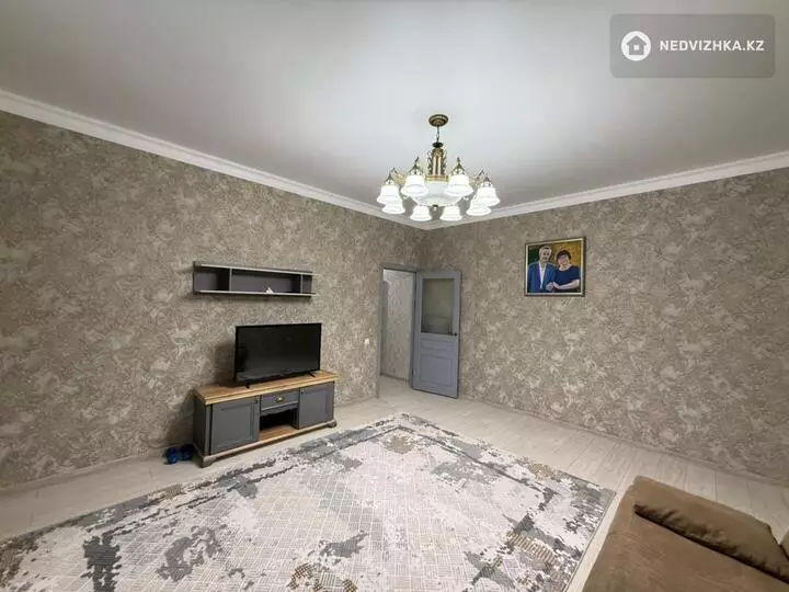 2-комнатная квартира, этаж 2 из 5, 64 м²