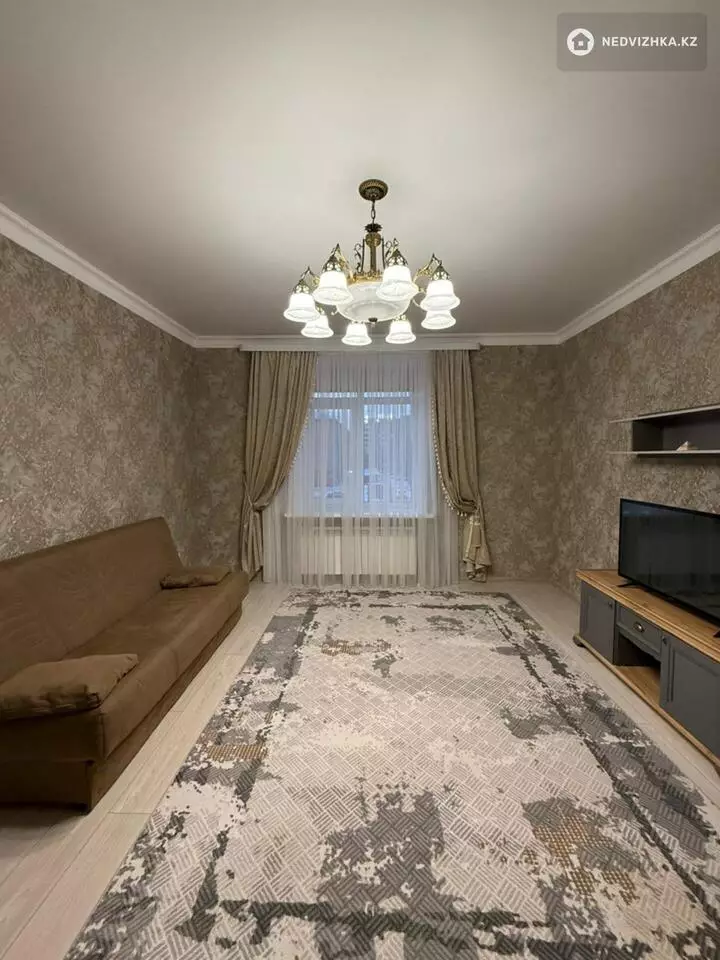 2-комнатная квартира, этаж 2 из 5, 64 м², фотография 3