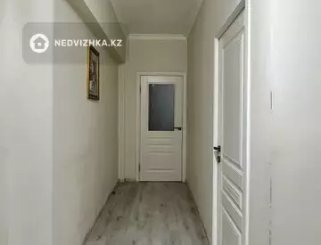 2-комнатная квартира, этаж 1 из 4, 51 м², миниатюра 6