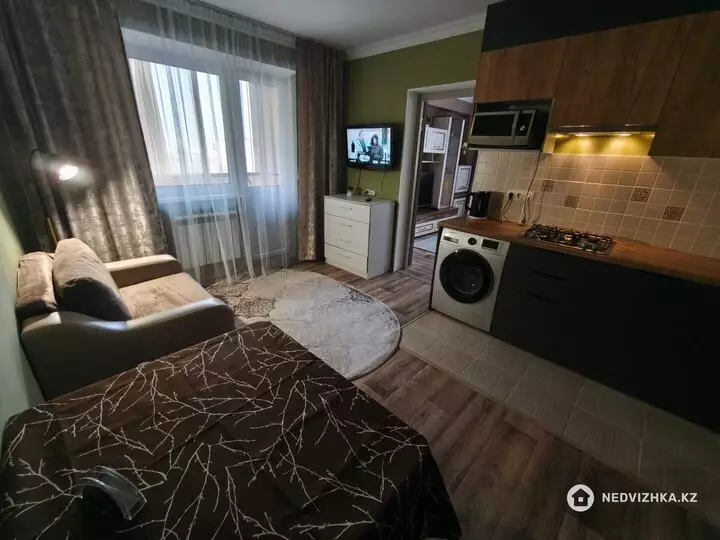 1-комнатная квартира, этаж 6 из 10, 46 м², На длительный срок, фотография 2