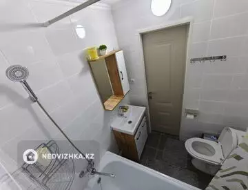 1-комнатная квартира, этаж 6 из 10, 46 м², На длительный срок, миниатюра 10