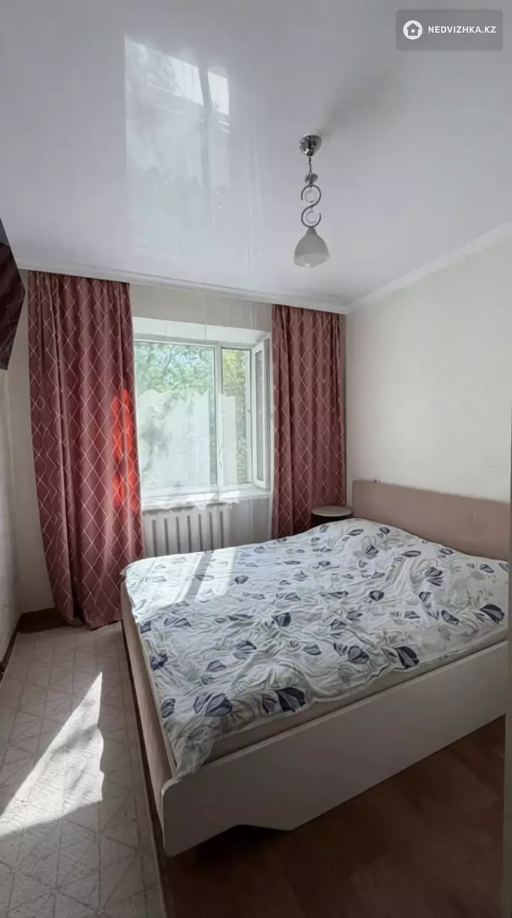 3-комнатная квартира, этаж 4 из 5, 68 м², фотография 3