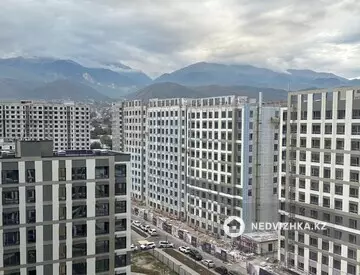 3-комнатная квартира, этаж 12 из 12, 70 м²