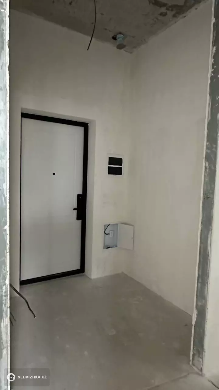 3-комнатная квартира, этаж 12 из 12, 70 м², фотография 5