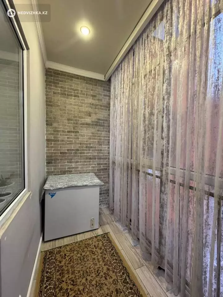 3-комнатная квартира, этаж 2 из 4, 86 м², фотография 5
