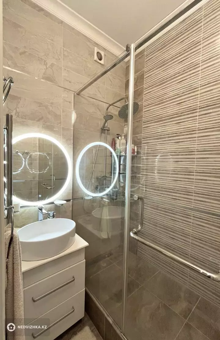 2-комнатная квартира, этаж 1 из 6, 53 м², фотография 4