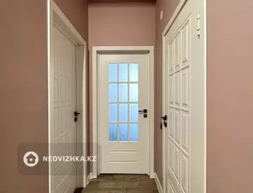 2-комнатная квартира, этаж 1 из 6, 53 м², миниатюра 9