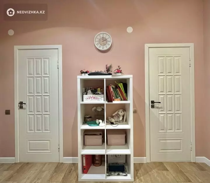 2-комнатная квартира, этаж 1 из 6, 53 м², фотография 3