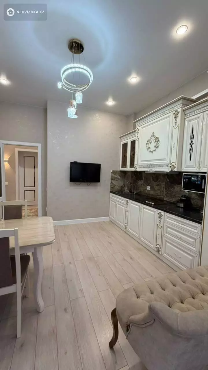 3-комнатная квартира, этаж 1 из 5, 88 м², фотография 3