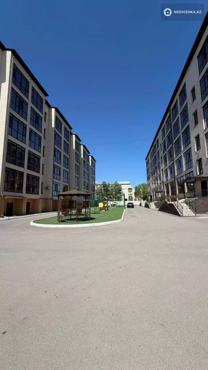 3-комнатная квартира, этаж 1 из 5, 88 м²