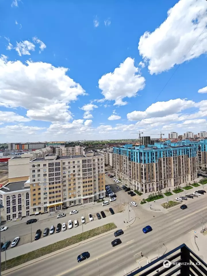 3-комнатная квартира, этаж 14 из 18, 85 м², фотография 5