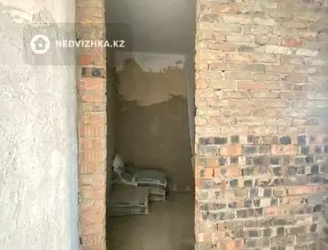 3-комнатная квартира, этаж 7 из 10, 72 м², миниатюра 8