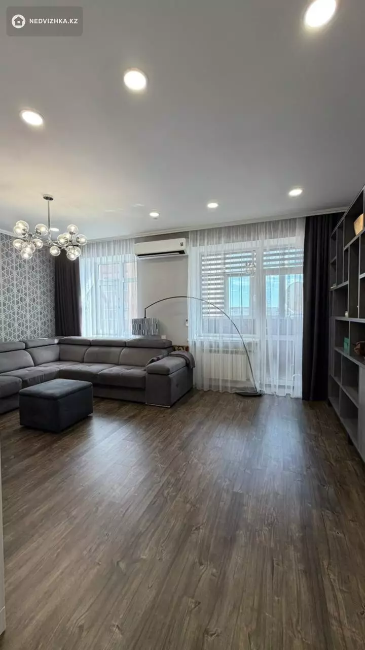 4-комнатная квартира, этаж 6 из 9, 105 м², фотография 4