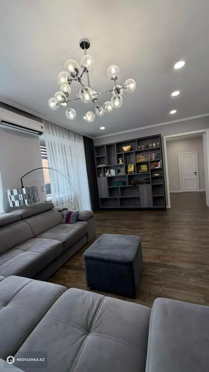 4-комнатная квартира, этаж 6 из 9, 105 м², фотография 5
