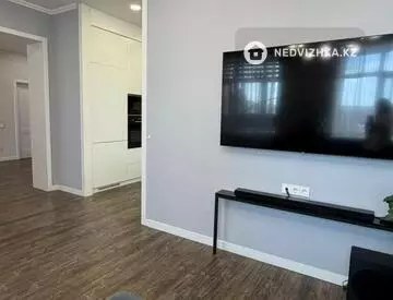 4-комнатная квартира, этаж 6 из 9, 105 м², миниатюра 7